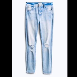 STUDIO BLUE Kelly High Rise Crop Jean size 30